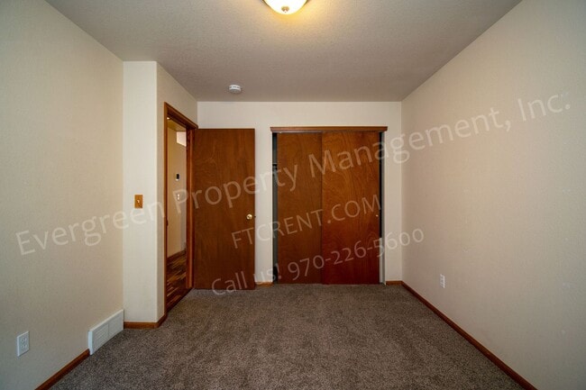 Building Photo - 2371 Turquoise St