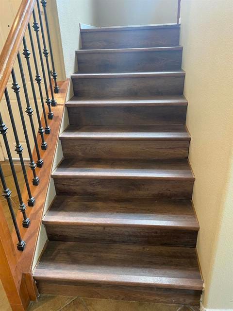 Building Photo - 1446 Yellowstone Ave