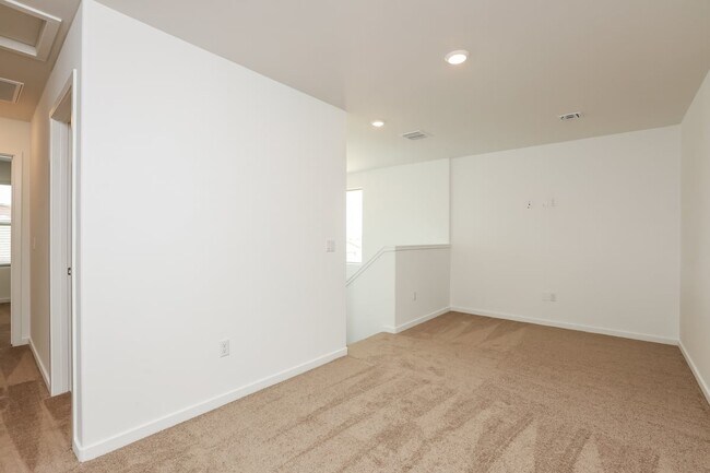Building Photo - 7071 W Indian Clover Way
