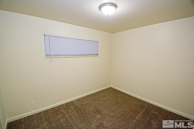 Building Photo - 775 Moran St