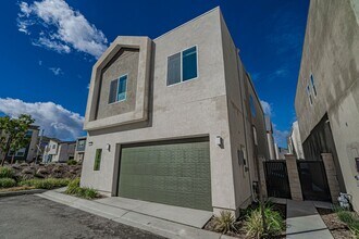 Building Photo - COMING SOON! 3-Bedroom Home with Solar Panels & Smart Home Features in Valencia!