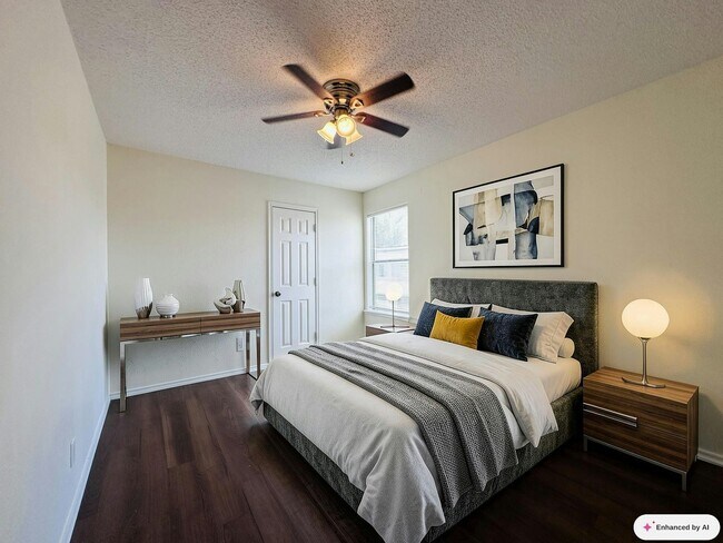 Building Photo - 8109 Foxfire Ln
