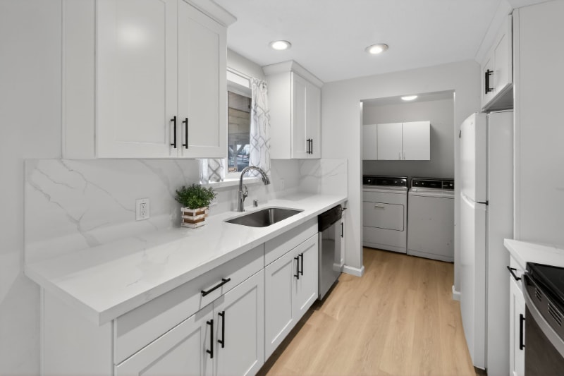 Building Photo - 10664 63rd Ave S