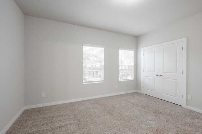 Building Photo - Luxurious Escape! 3/3.5 in The Preserve at...