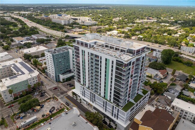 Building Photo - 777 3rd Ave N