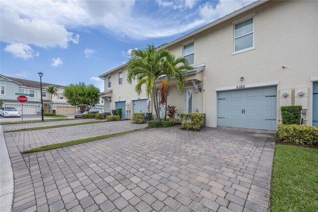 Building Photo - 5180 Eucalyptus Dr