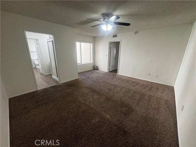 Building Photo - 475 E Cypress Ave