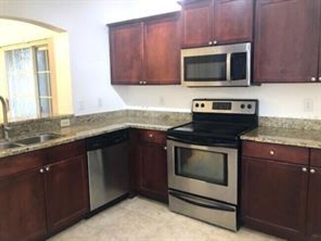 Building Photo - 1 Bedroom / 1 Bath Condo in Lake Mary Available Now!