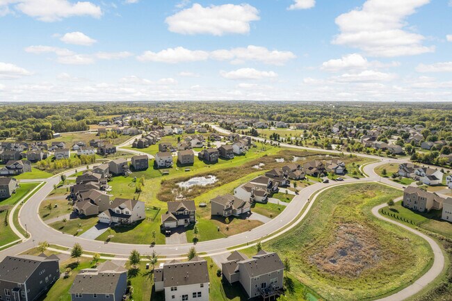 Building Photo - 17545 57th St NE