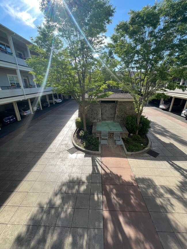 Building Photo - Two Bedroom Condo in the Exclusive Mountain Meadows Community!