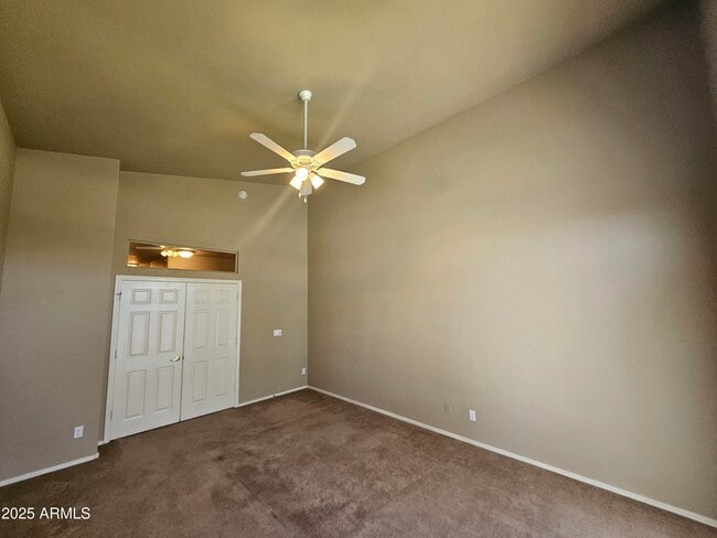 Building Photo - 1283 E Tradewind Dr