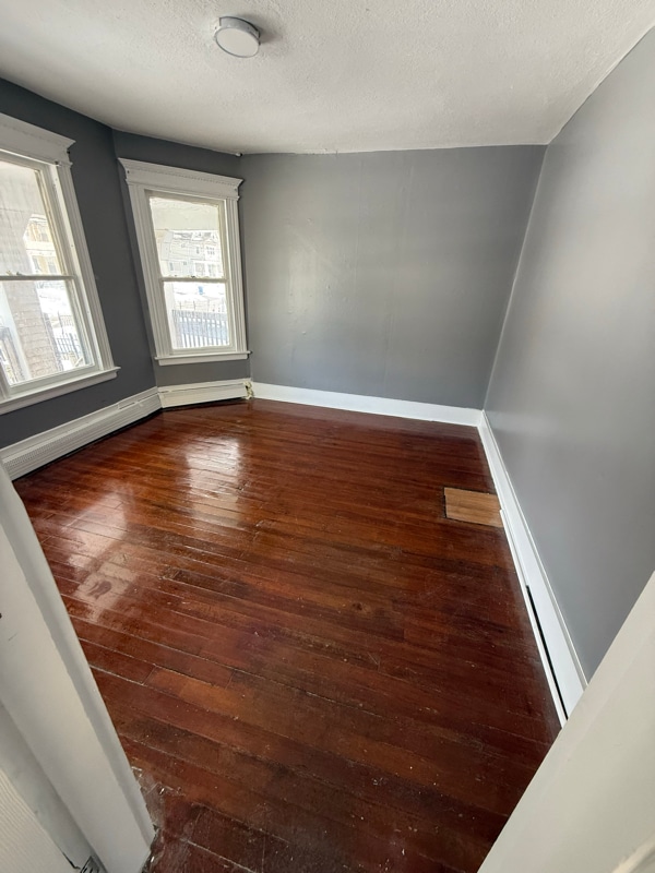 Building Photo - 27 Irving St