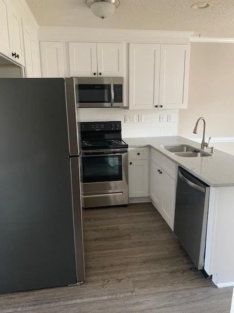 Building Photo - 3955 Sterling Pointe Dr
