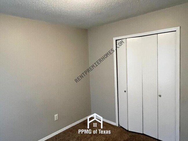 Building Photo - 59 Aloha Cir