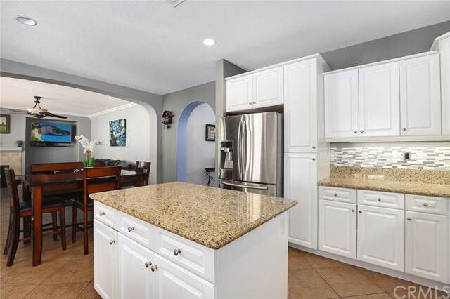 Building Photo - 14809 Hidden Palm Ct