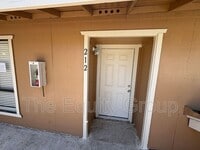 Building Photo - 212 N Crenshaw St