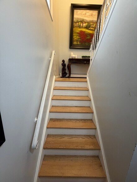 Building Photo - 360 Highland Ave