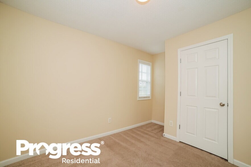 Building Photo - 253 Bainbridge Cir