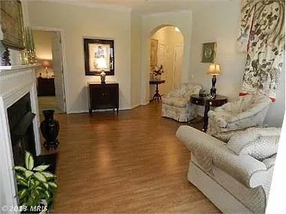 Building Photo - 20417 Riverbend Square