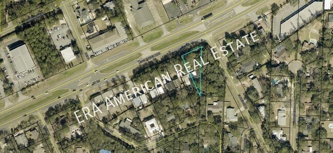 Building Photo - 2037 Lewis Turner Blvd