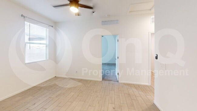 Building Photo - 12543 N Shields Ave
