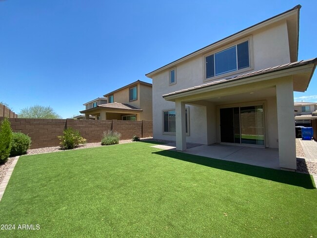 Building Photo - 3544 E Sands Dr