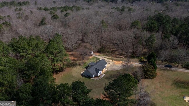 Building Photo - 641 Honey Creek Rd