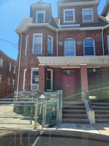 Building Photo - 123 75th St