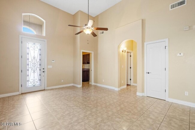 Building Photo - 11605 St Thomas Way