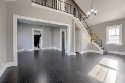 Building Photo - 4332 Fowler Ave