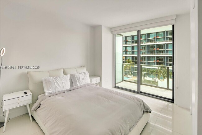 Building Photo - 1300 S Miami Ave