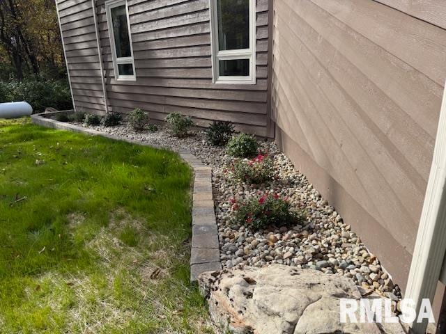 Building Photo - 16429 N Hawthorne Ln