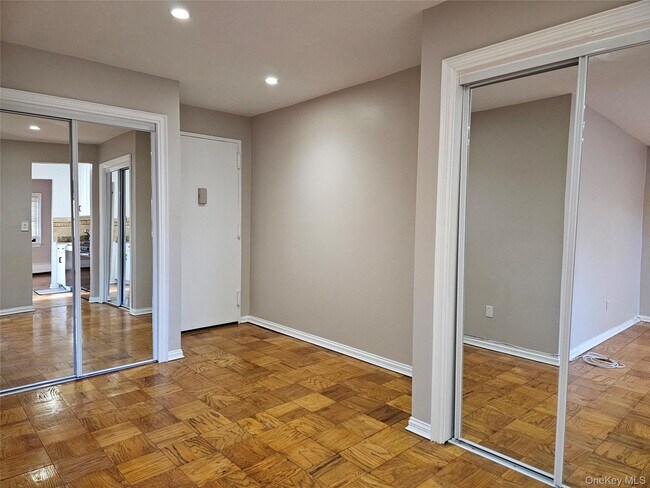 Building Photo - 2261 Palmer Ave