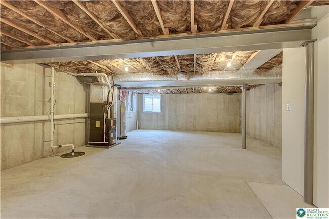 Building Photo - 1055 Decatur St