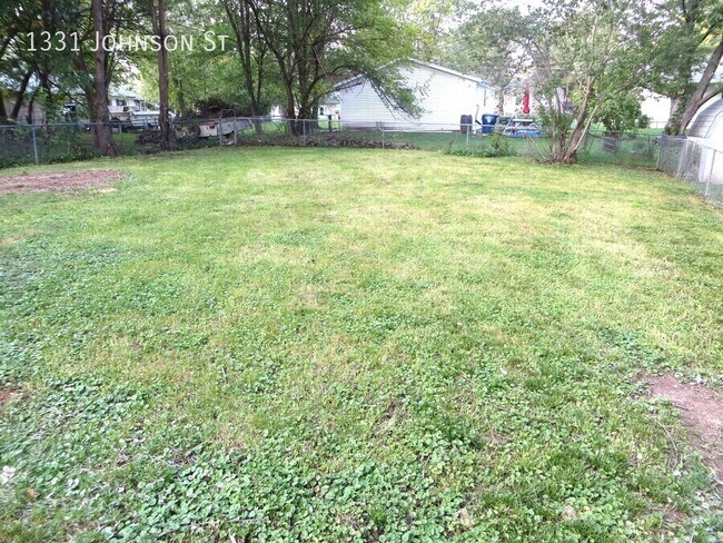 Building Photo - 1331 Johnson St