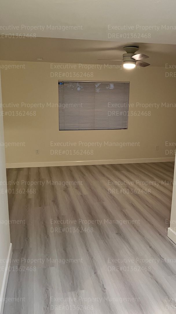 Building Photo - Remodeled 3 bedroom/ 2 bathroom home