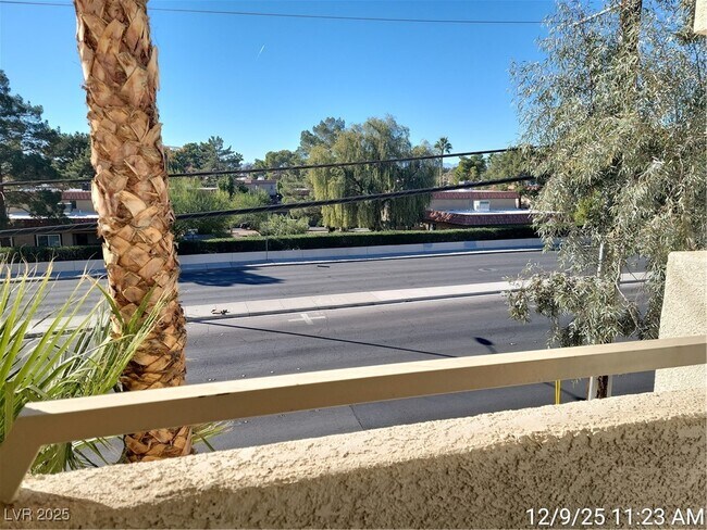 Building Photo - 1987 Cutlass Dr