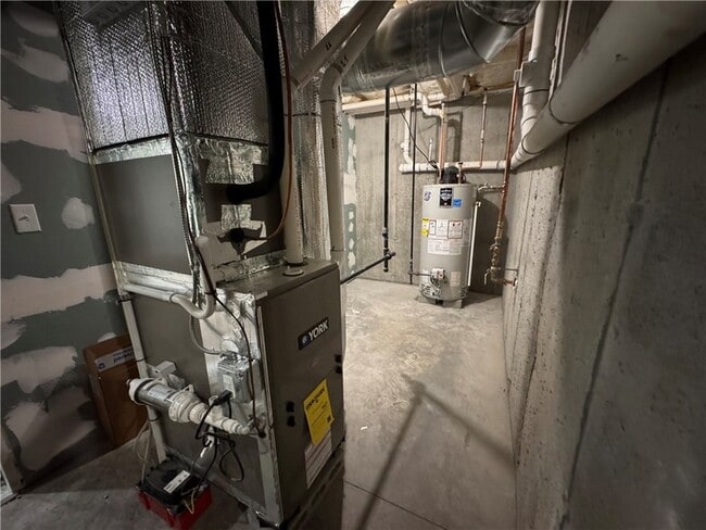 Building Photo - 25 Franklin Rd