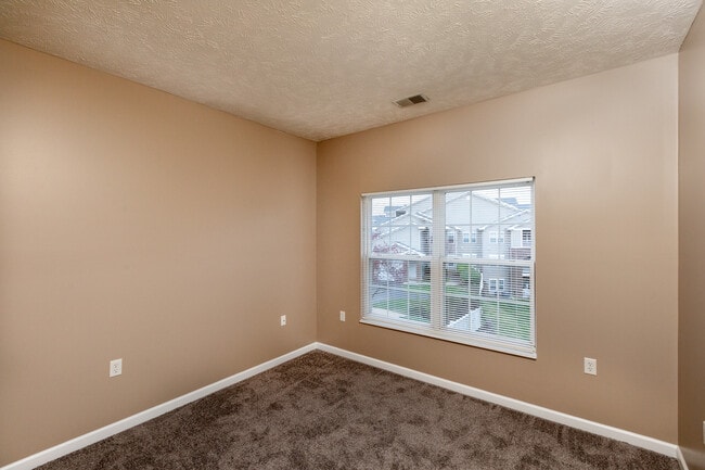 Building Photo - 206 Stockton Ridge
