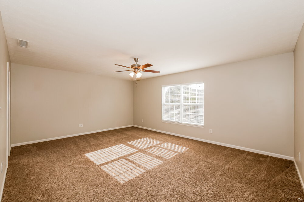 Building Photo - 12644 Buck Run Dr