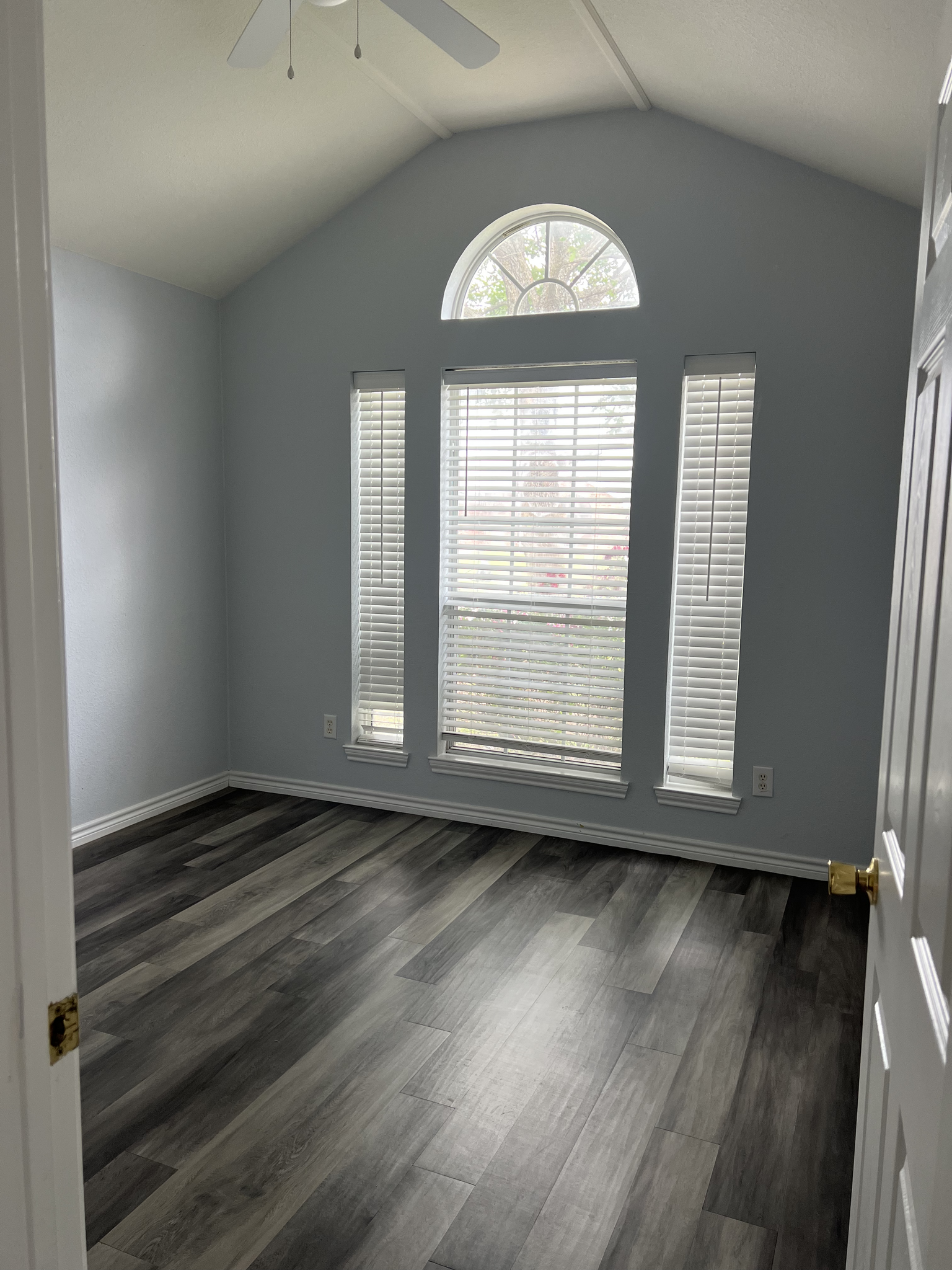 Building Photo - 4301 Capri Dr