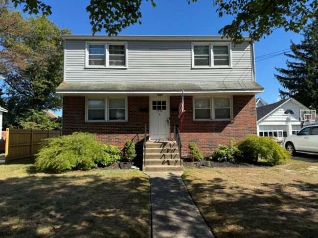 Primary Photo - 4326 Finlaw Ave