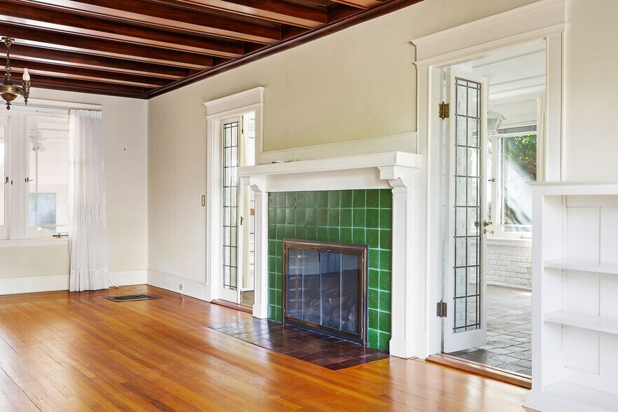 Building Photo - 30 Cheswick Rd
