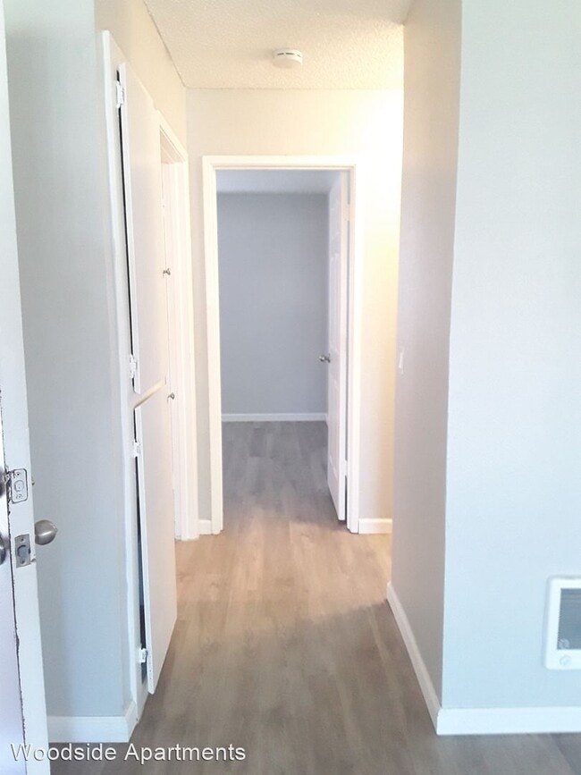 Building Photo - 2557 Alvin Ave