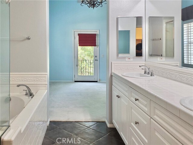 Building Photo - 55 Regal