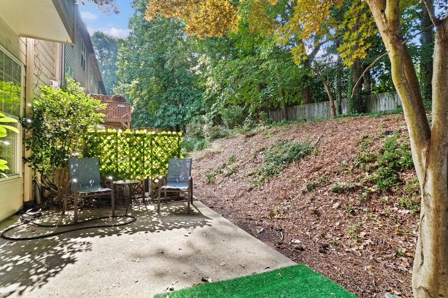 Backyard Seating Area - 702 Surrey Park Pl SE