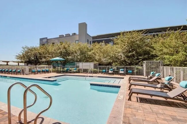 Building Photo - 11418 Rockville Pike