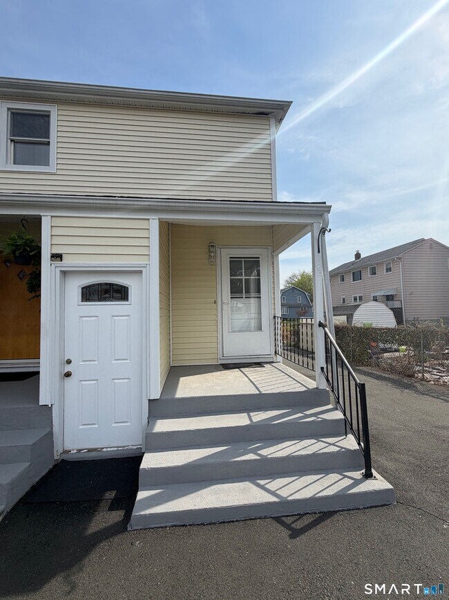 Building Photo - 163 Collins St