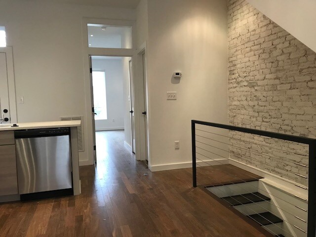 Building Photo - 40 Randolph PL NW