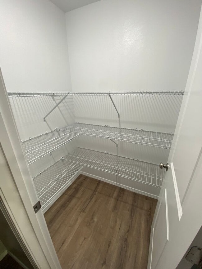 Building Photo - Great spacious home in Willard